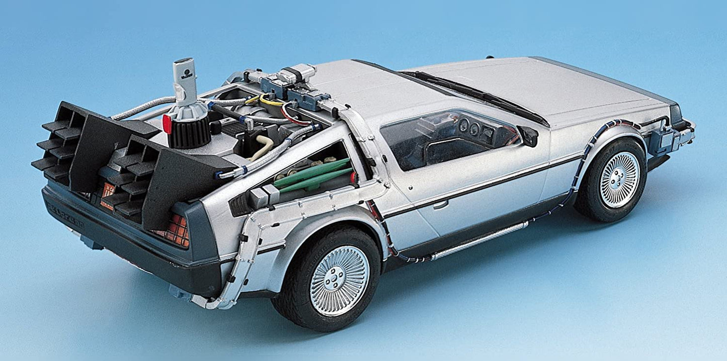 Aoshima 1/24 Scale Kit 11867 Back to The Future Part 2 Delorean Model Kit