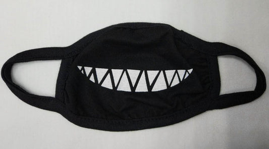 Máscara de cosplay de monstruo