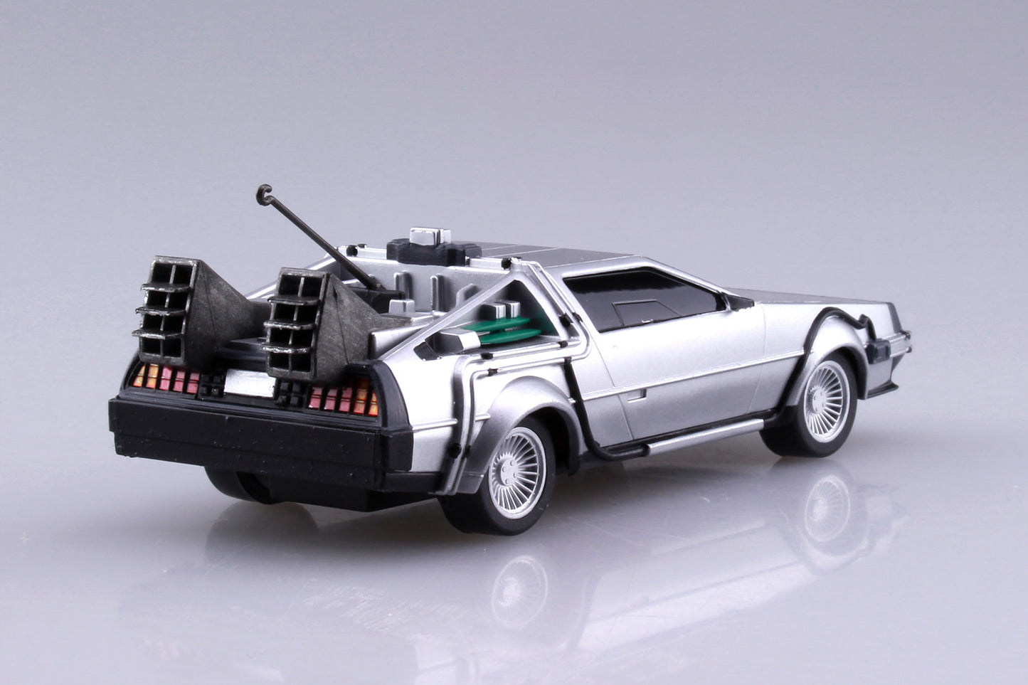 1/43 BACK TO THE FUTURE 1/43 Pullback DELOREAN from PART I Model Kit Figure