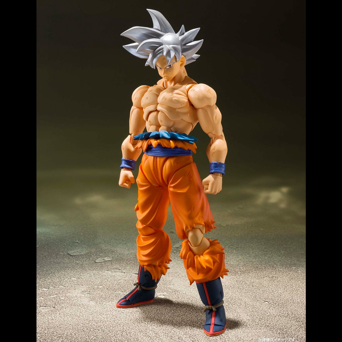 Son Goku -Ultra Instinct- "Dragon Ball Super", Bandai S.H. Figuarts Figure Super Anime Store