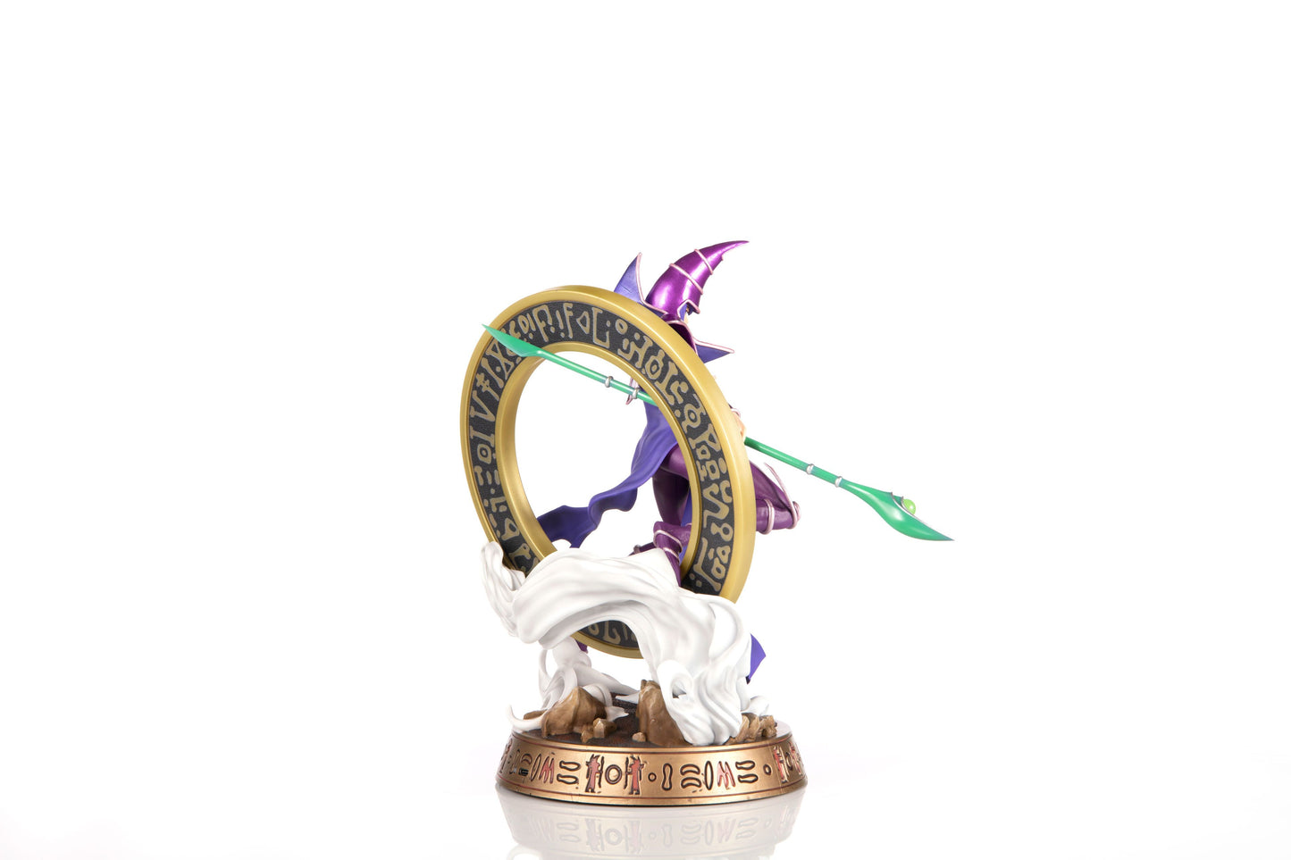 Yu-Gi-Oh! Dark Magician PVC Statue (Purple Variant)