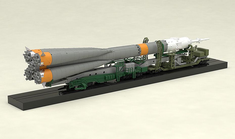 MODEROID 1/150 Plastic Model Soyuz Rocket & Transport Train Model Kit