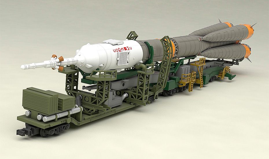 MODEROID 1/150 Modelo de plástico Soyuz Rocket & Kit de modelo de tren de transporte