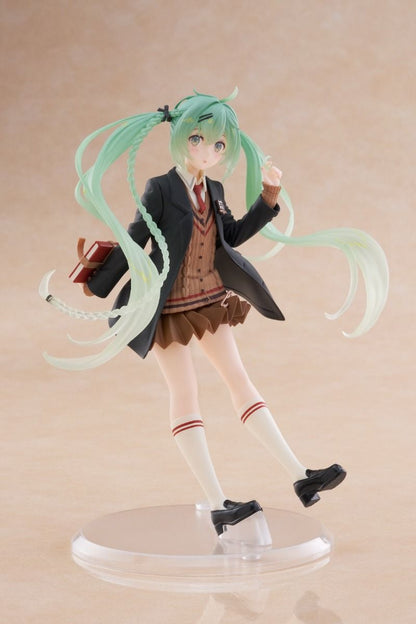 Hatsune Miku Fashion Preppy Ver. Figure