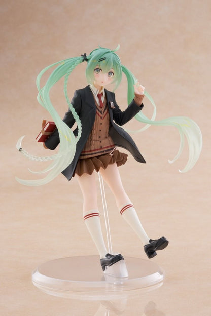 Hatsune Miku Fashion Preppy Ver. Figure