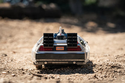 Back to the Future Part III (rail version) die-cast 1:24 scale "Hollywood Rides" light-up DeLorean Time Machine