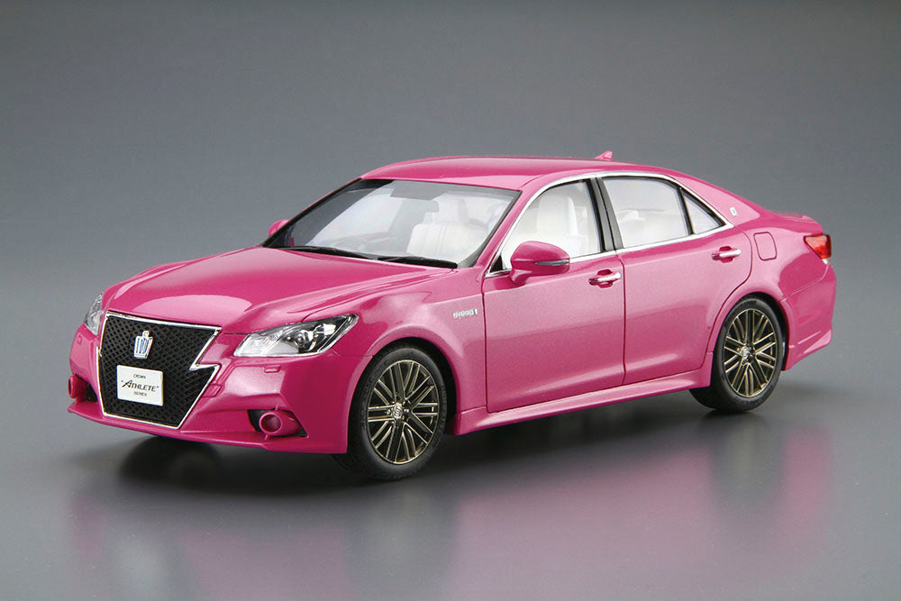 1/24 TOYOTA GRS214/AWS210 CROWN '15 Model Kit