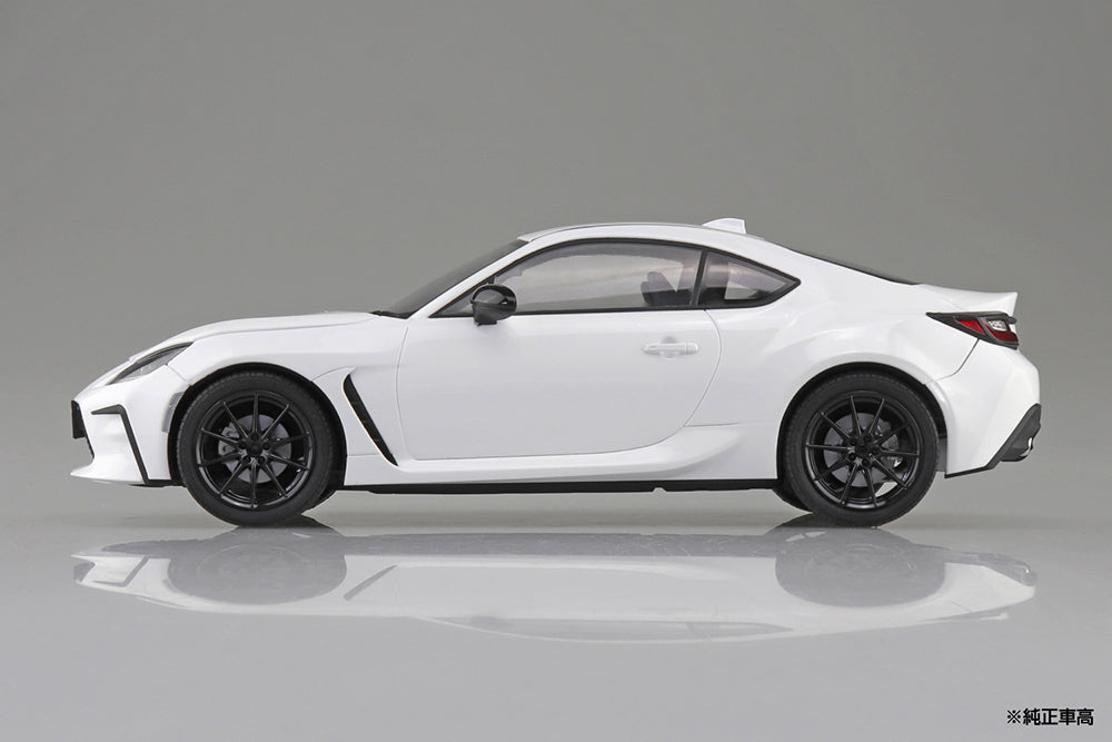 1/24 TOYOTA ZN8 GR86 '21 Model Kit