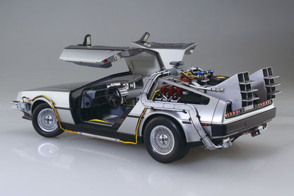 1/24 Time Machine from BACK TO THE FUTURE Part I Model Kit