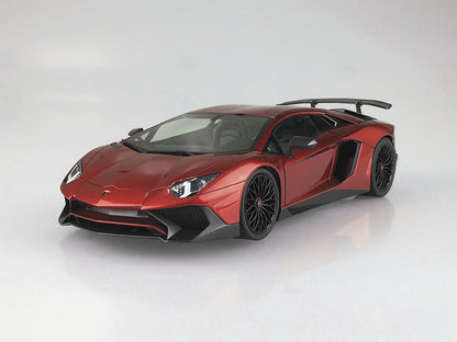 1/24 '15 Lamborghini Aventador SV Model Kit