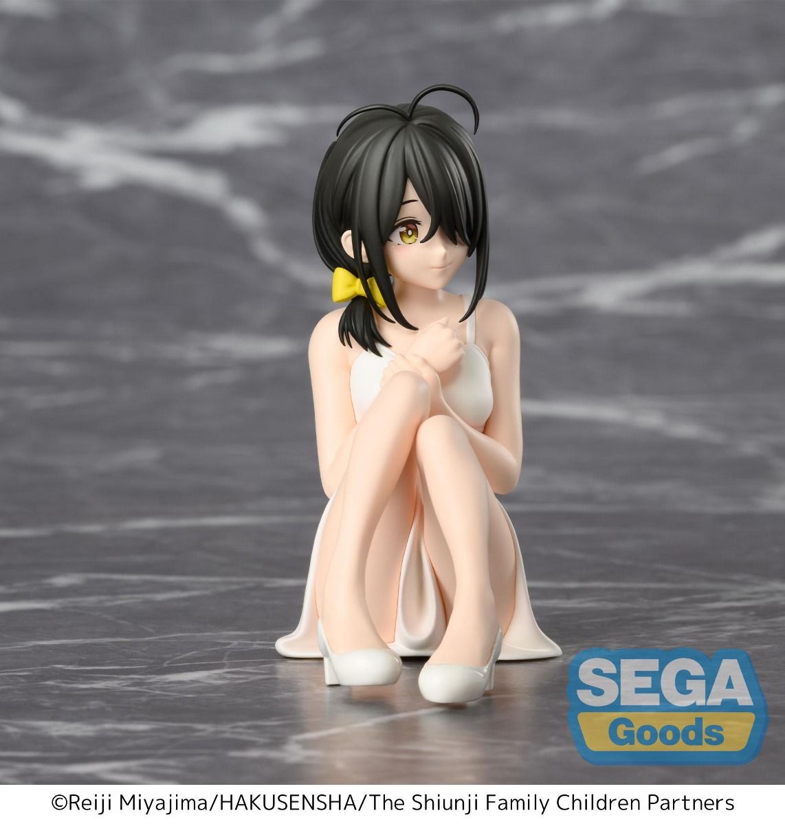 The Shiunji Family Children Kotono Shiunji PM Perching Figure - SEGA Premium Collectible