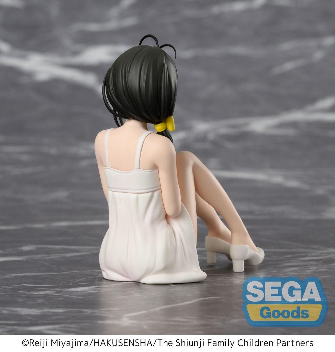 The Shiunji Family Children Kotono Shiunji PM Perching Figure - SEGA Premium Collectible
