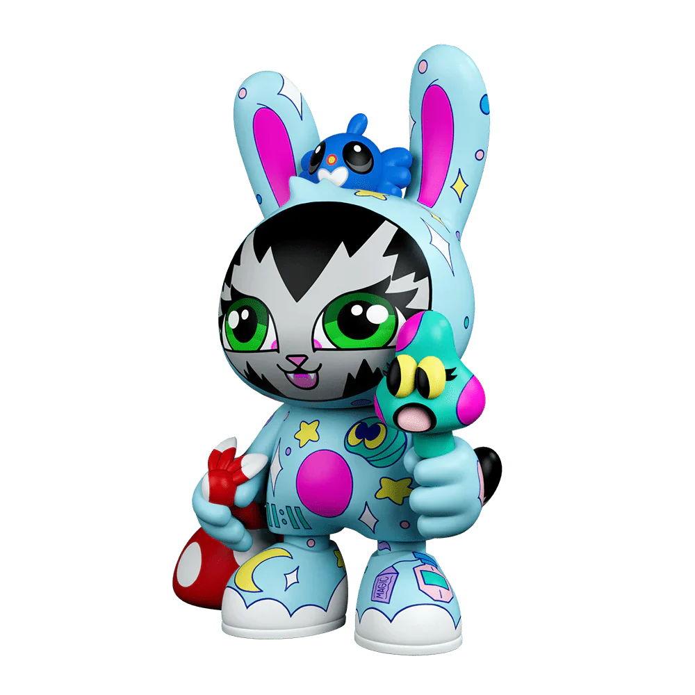 SuperPlastic: SuperGuggi (Persue), BunnyKitty (999 PCS)