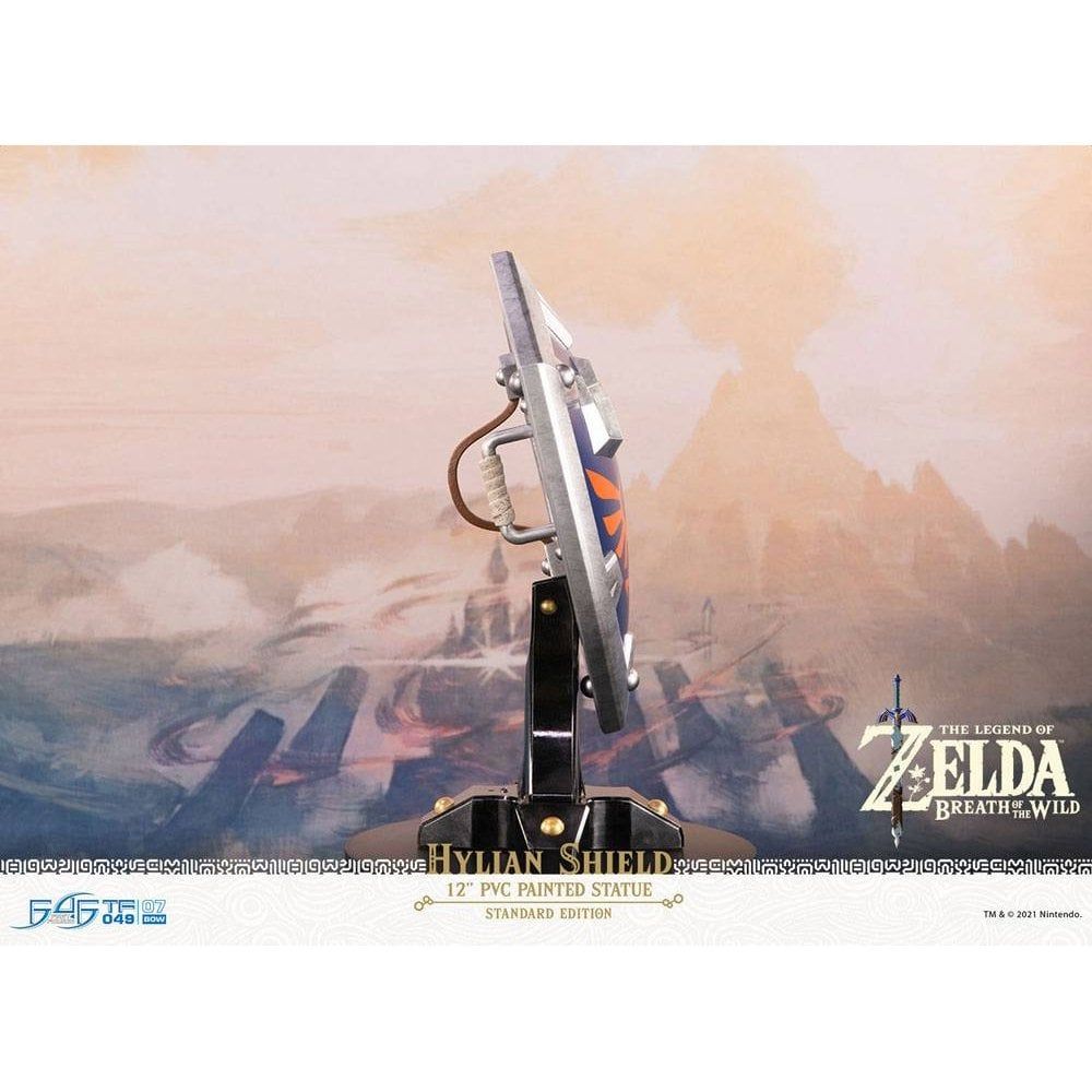 The Legend of Zelda: Breath of the Wild – Hylian Shield Collector's Edition | First 4 Figures