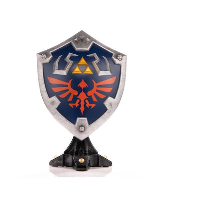 The Legend of Zelda: Breath of the Wild – Hylian Shield Collector's Edition | First 4 Figures