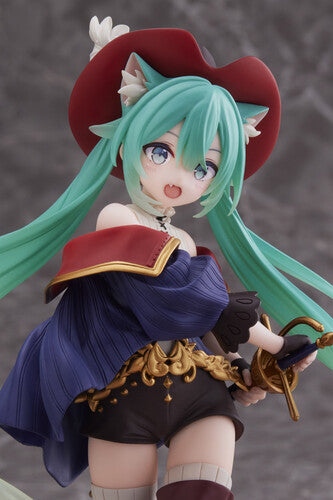 Hatsune Miku Wonderland – Puss in Boots Figure | SEGA