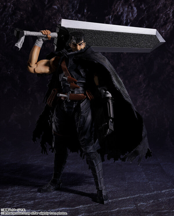 Berserk - Guts Berserker Armor Ver Berserk SH Figuarts Figure