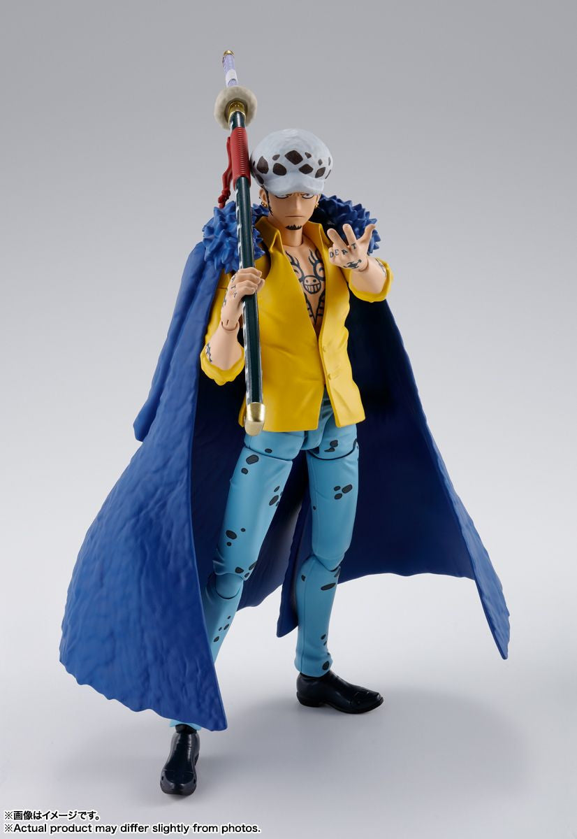 S.H. Figuarts Trafalgar Law -The Raid on Onigashima- Figure (One Piece)