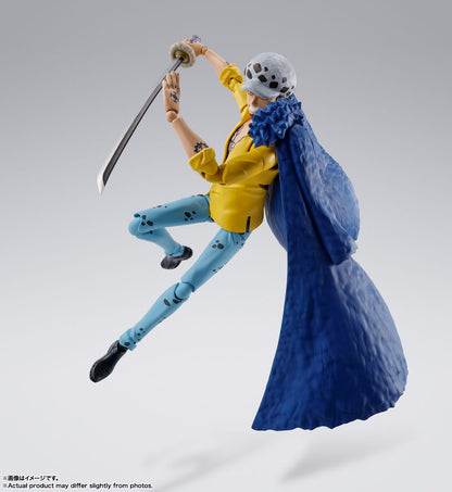 S.H. Figuarts Trafalgar Law -The Raid on Onigashima- Figure (One Piece)