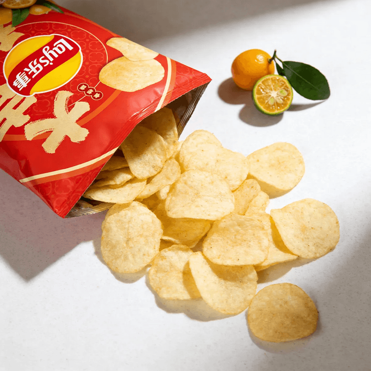 Lay's Kumquat Flavor Potato Chips 1.97oz - Limited Edition Chinese New Year Snack