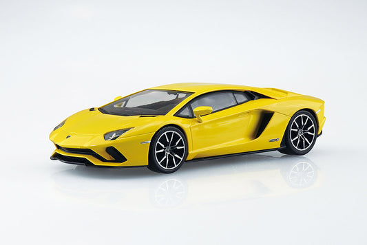 1/32 Lamborghini Aventador S(pearl yellow) Model Kit