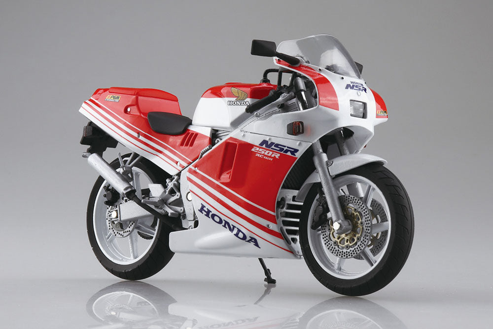 Honda NSR250R '88 FIGHTING RED/ROSS WHITE Model Kit