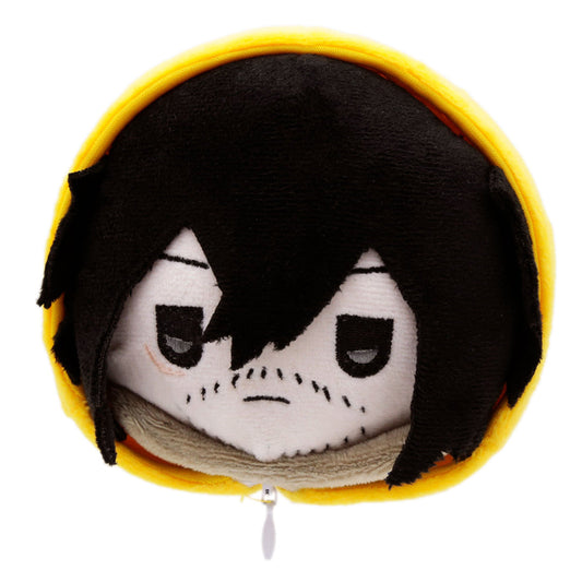 Aizawa (im Schlafsack) 