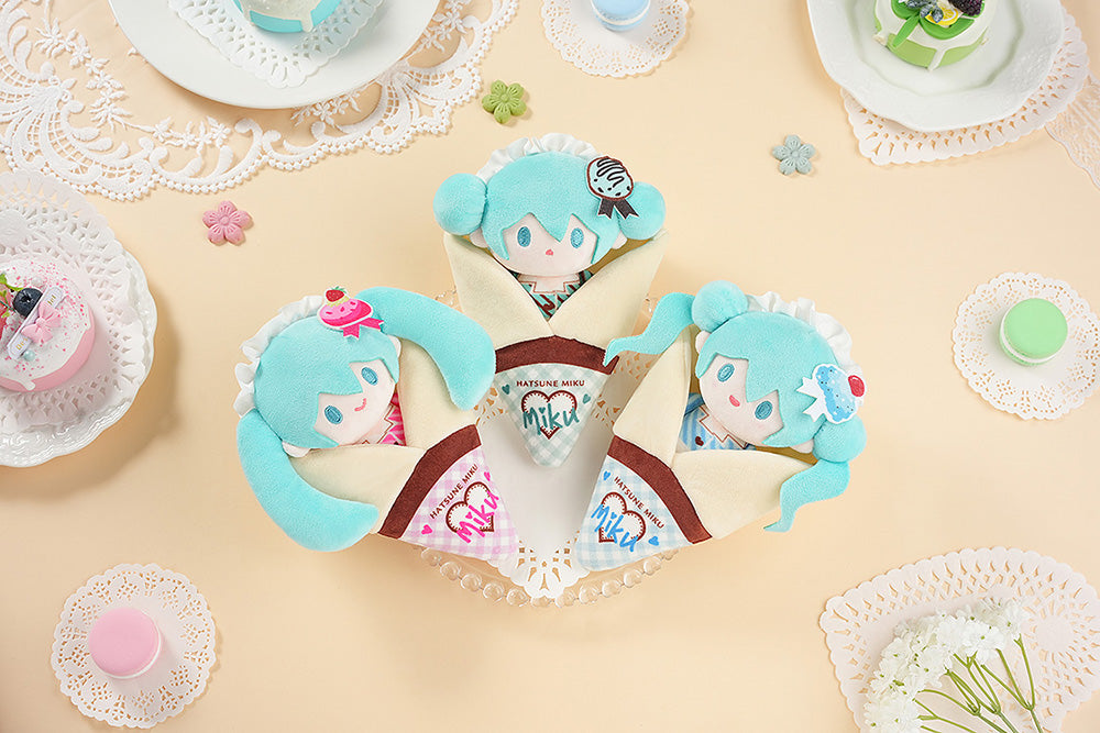 Character Vocal Series 01: Hatsune Miku Crêpe Mascot Keychain A Plush