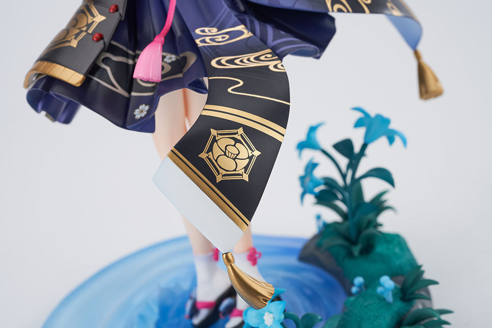Genshin Impact - Kamisato Ayaka 1/7 Scale Figure (Flawless Radiance Ver.)