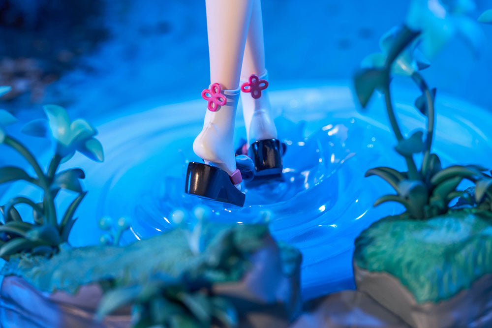 Genshin Impact - Kamisato Ayaka 1/7 Scale Figure (Flawless Radiance Ver.)