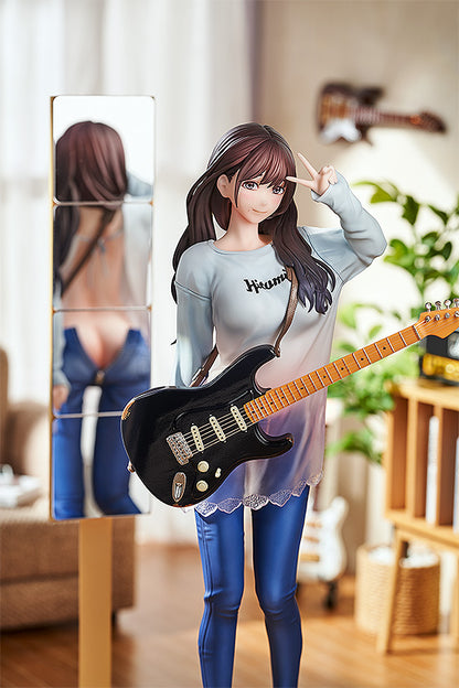 Guitar MeiMei: Flower & Mirror Figure