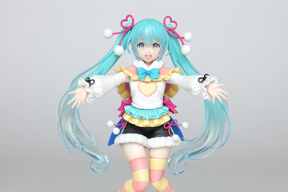 Hatsune Miku Figure - Winter Image Ver.