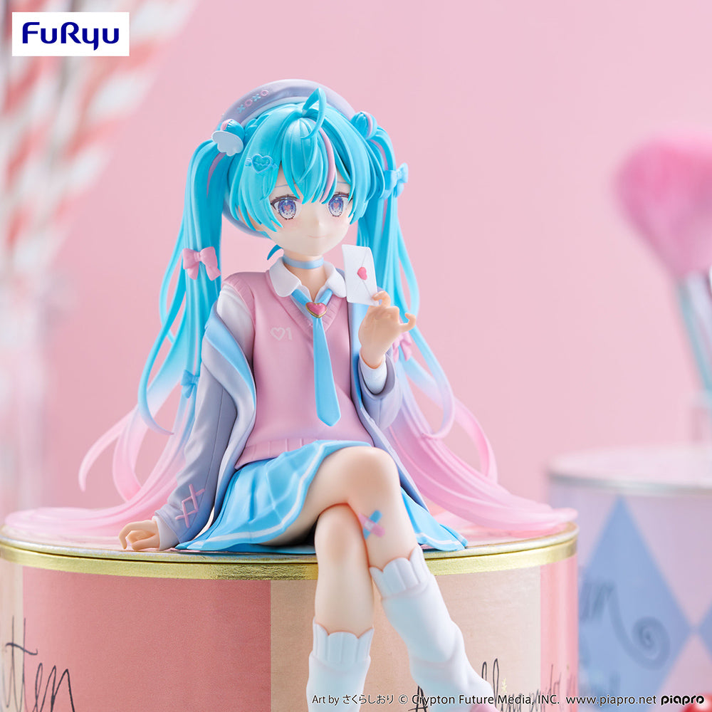 Hatsune Miku - Hatsune Miku Noodle Stopper Figure (Love Blazer Ver.)