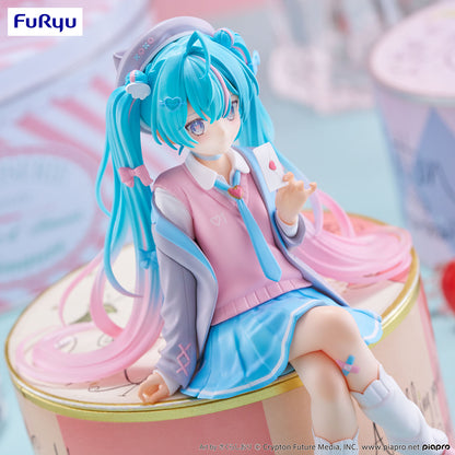 Hatsune Miku - Hatsune Miku Noodle Stopper Figure (Love Blazer Ver.)