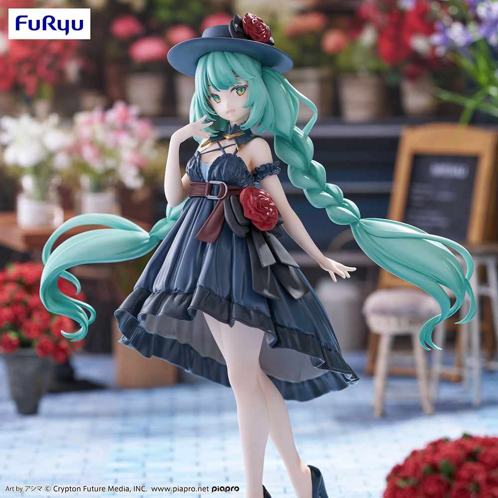 Hatsune Miku Trio-Try-iT Figure Outing Dress