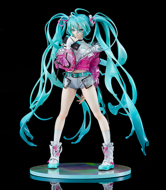 Hatsune Miku with SOLWA 1/7 Scale