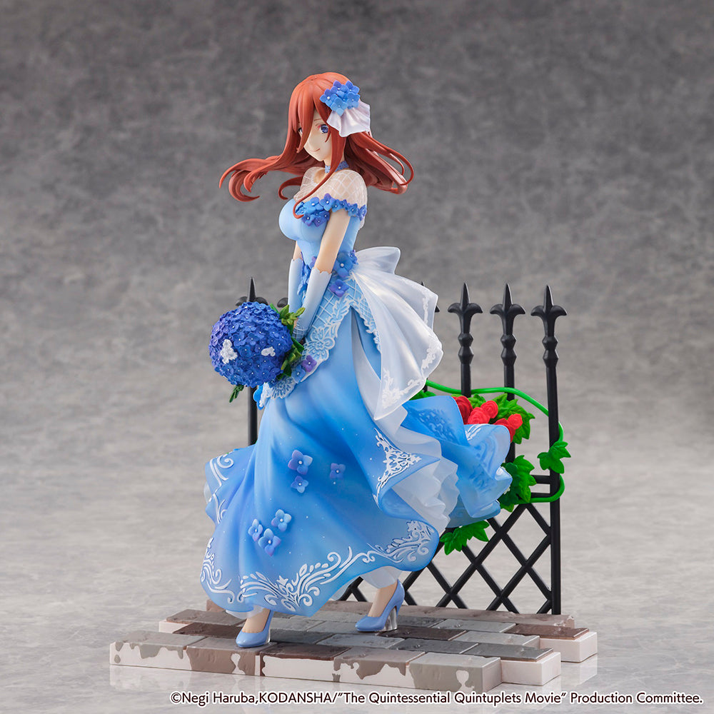 The Quintessential Quintuplets - Miku Nakano 1/7 Scale Figure (Floral Dress Ver.)