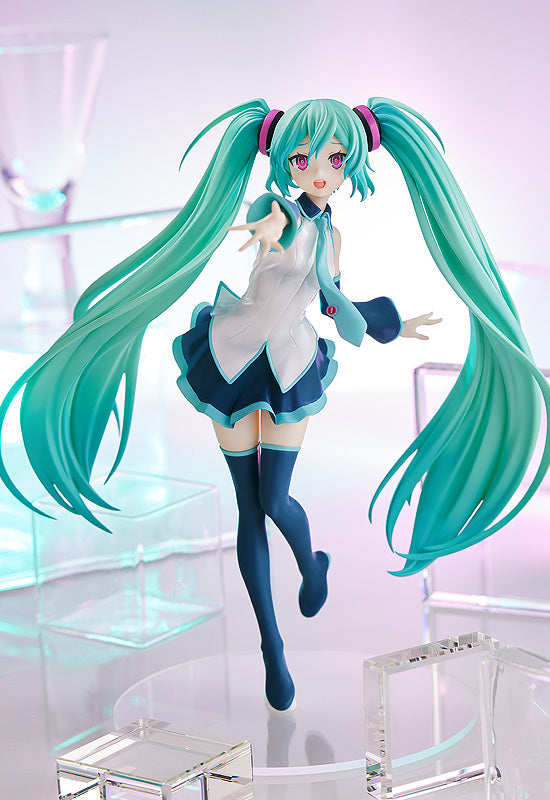 POP UP PARADE Hatsune Miku: Because You're Here Ver. L Figure