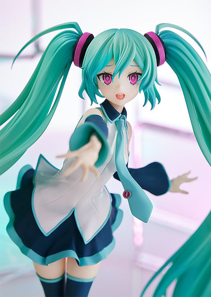 POP UP PARADE Hatsune Miku: Because You're Here Ver. L Figure