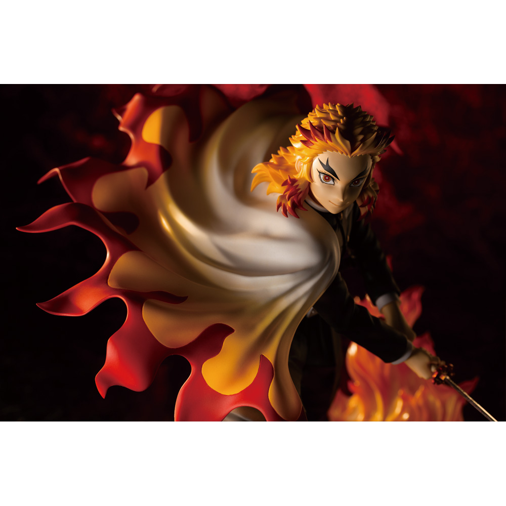 KOTOBUKIYA ARTFX J: Demon Slayer: Kimetsu no Yaiba - Kyojuro Rengoku