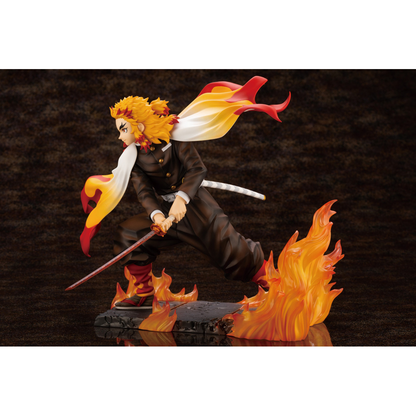 KOTOBUKIYA ARTFX J: Demon Slayer: Kimetsu no Yaiba - Kyojuro Rengoku