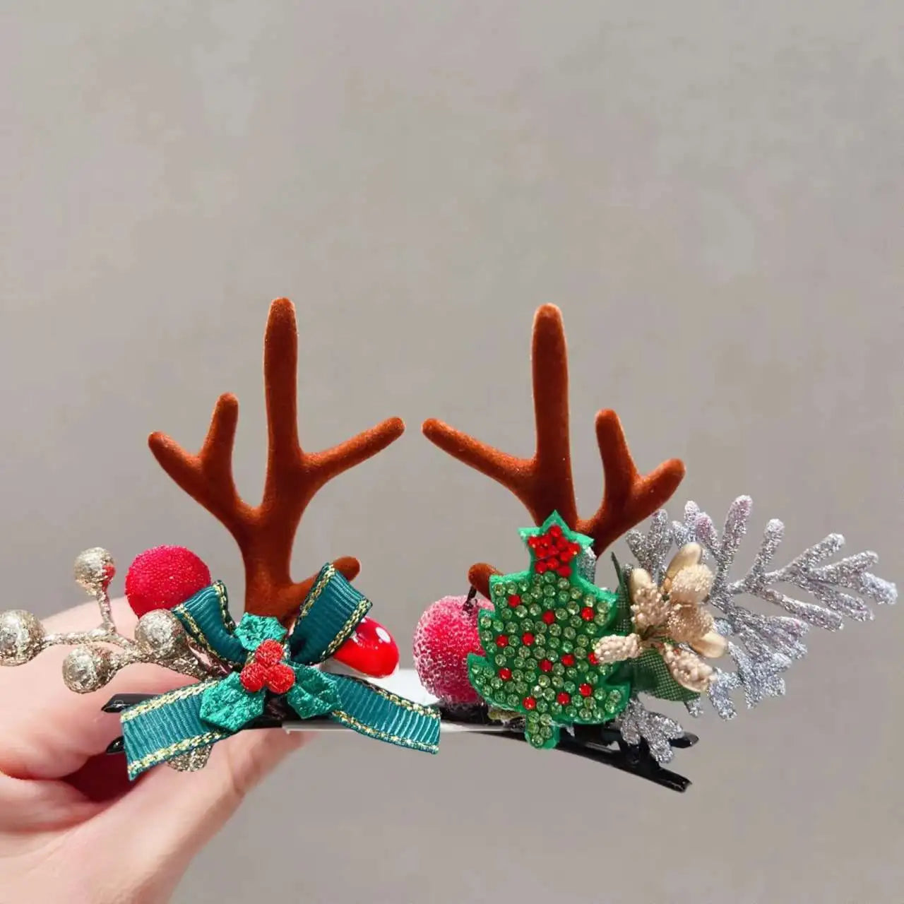 Reindeer Hair Clips