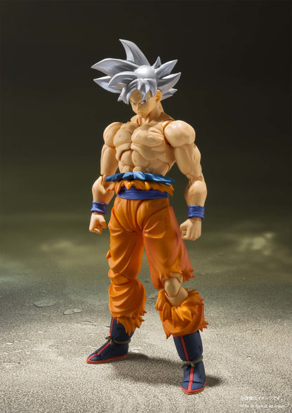 Dragon Ball Z SON GOKU ULTRA INSTINCT S.H.FIGUARTS Action Figure