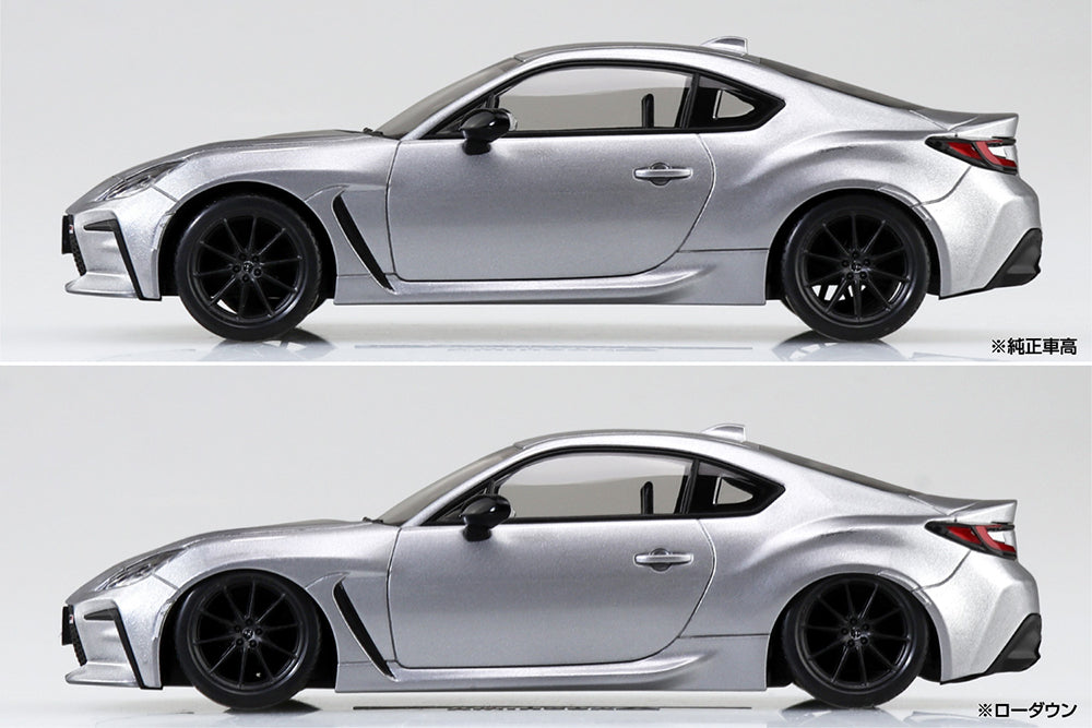 TOYOTA GR 86 (ICE SILVER METALLIC) Model Kit