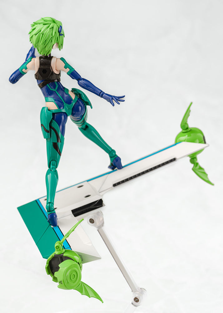 VARIABLE FIGHTER GIRLS MACROSS DELTA WALKURE REINA PROWLER Model Kit