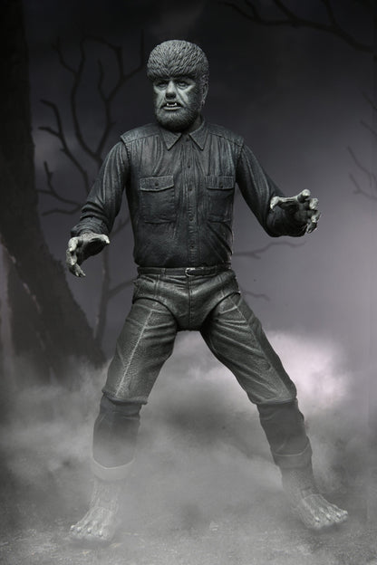 NECA Universal Monsters: Ultimate Wolf Man (Black & White)