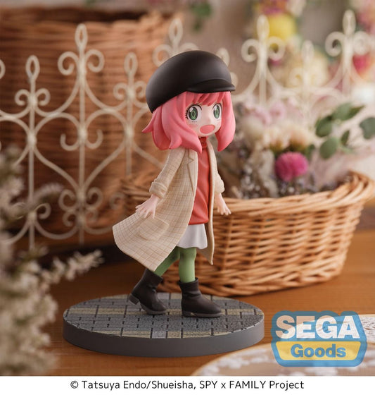 SPY x FAMILY Anya Forger Stylish Look Vol. 1.5 Luminasta Figure - SEGA