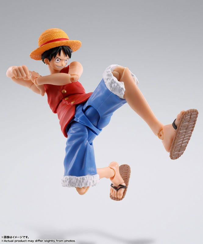S.H. Figuarts Monkey D. Luffy -Romance Dawn- Figure (One Piece) Figure
