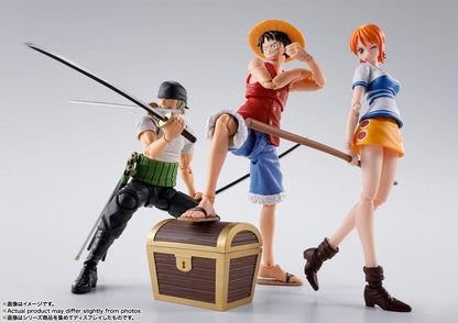 S.H. Figuarts Roronoa Zoro -Romance Dawn- Figure (One Piece)