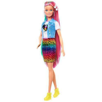 Barbie-Puppe mit Leoparden-Regenbogenhaar